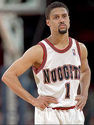 Chris Jackson, pemain Denver Nuggets yang menjadi Muallaf tahun 1993